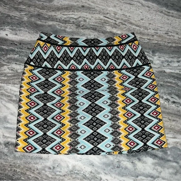 Ann Taylor LOFT Yellow Blue Black Tribal Print Short A-Line Skirt Women’s Size 6 - Picture 5 of 10